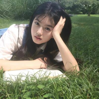 村里来了个直播女神